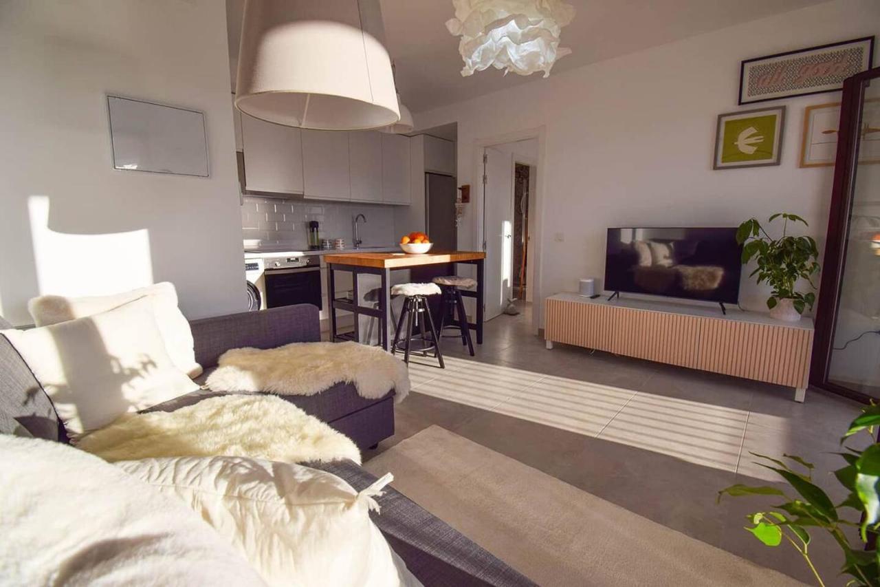 Casita Frigiliana - Stunning New Apartment With Views With Private Parking Space Dış mekan fotoğraf