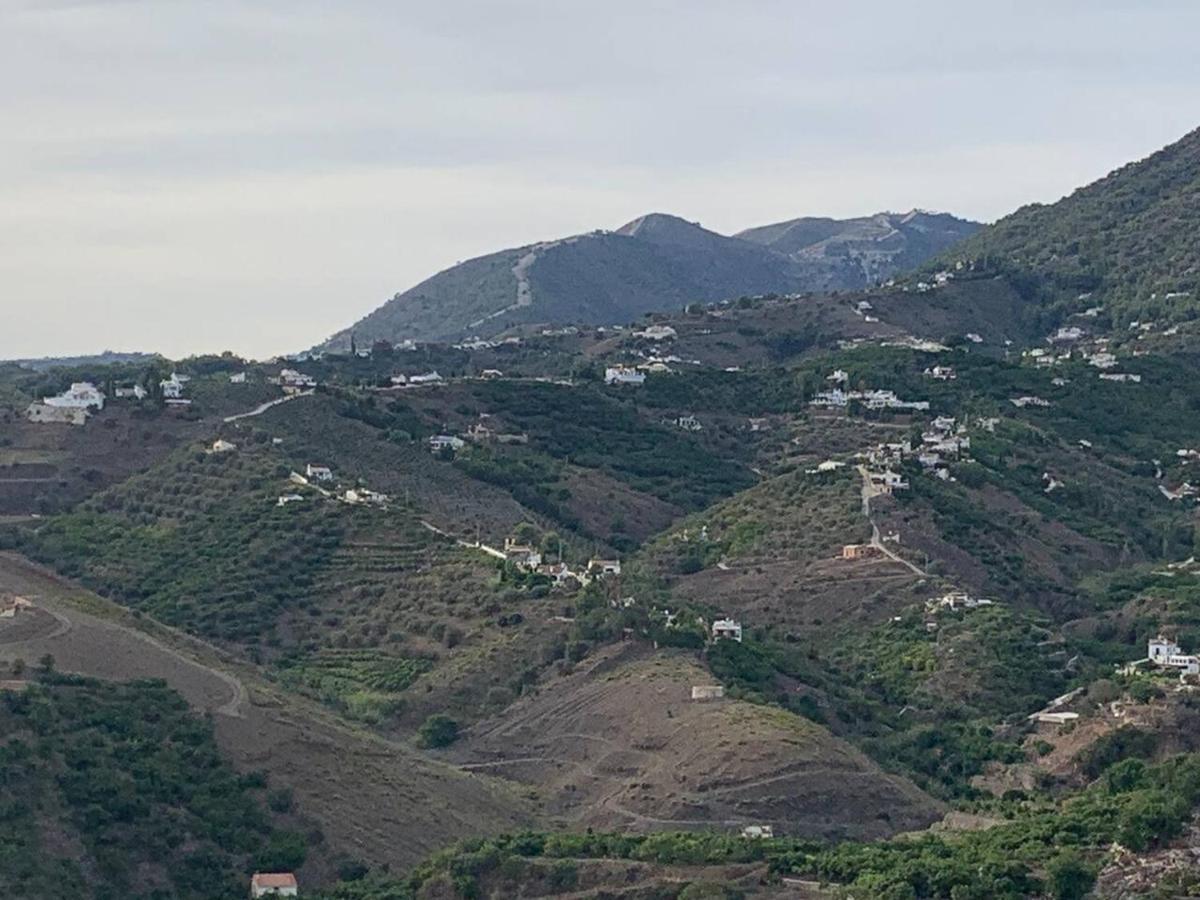 Casita Frigiliana - Stunning New Apartment With Views With Private Parking Space Dış mekan fotoğraf
