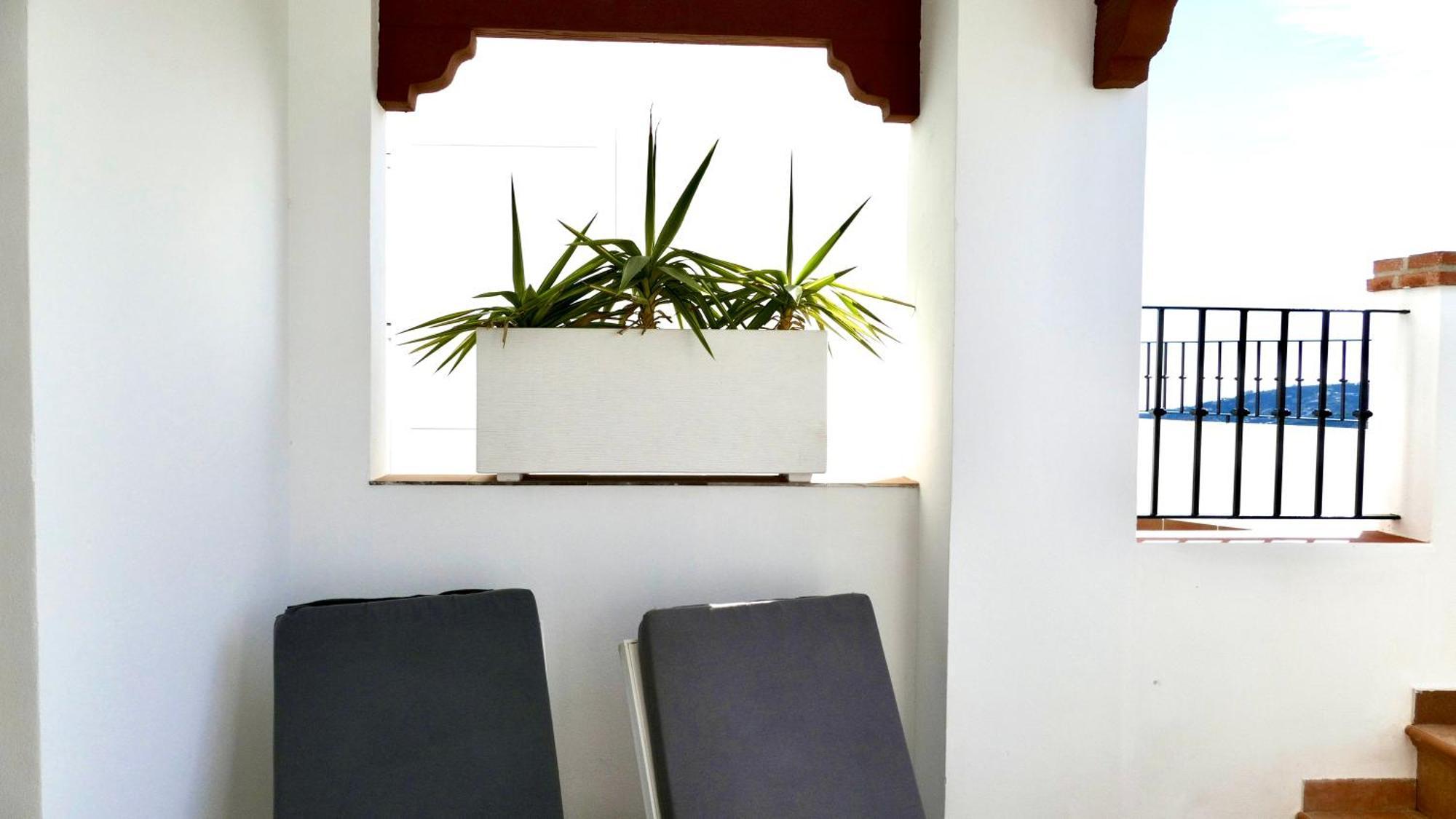 Casita Frigiliana - Stunning New Apartment With Views With Private Parking Space Dış mekan fotoğraf